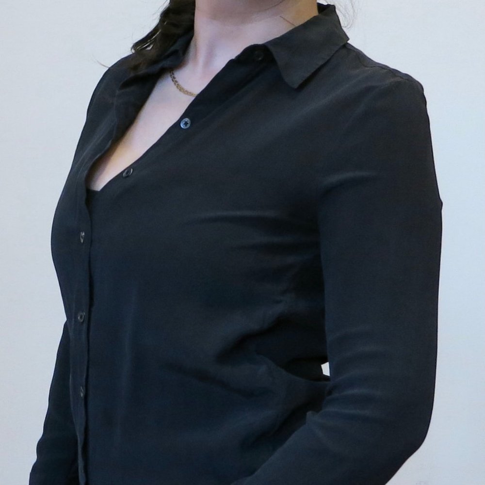 🌼 Black crepe de chine silk blouse shirt